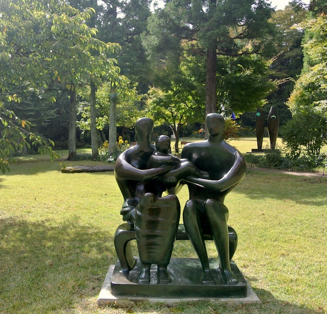 Henry Moore - The Family Group